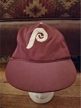 Vintage Philadelphia Phillies Twins Enterprise Trucker Hat